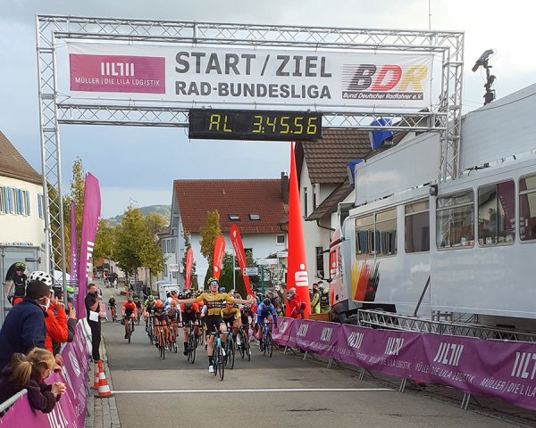 radrennen-2020-ziel-u23